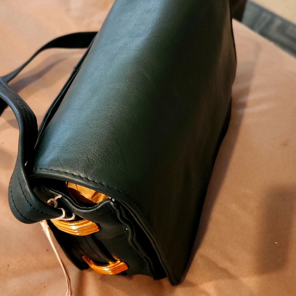 NWT SERETA LEATHER BAG
